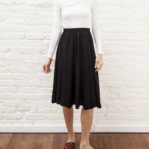 Mimu Maxi Peek Skirt